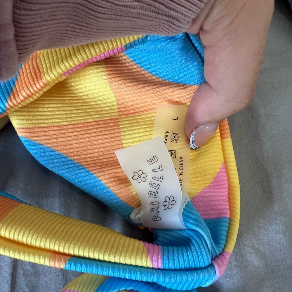 Aurelle, Size Large, Multi Colored Bathing Suit - image 3
